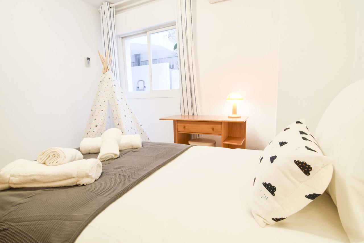 Letmalaga West Beach Bagian luar foto